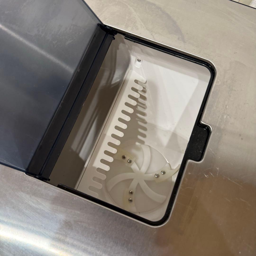 家庭用・ビジネス用 製氷　飲料水　ツーインワン　低ノイズ　高速自動製氷機