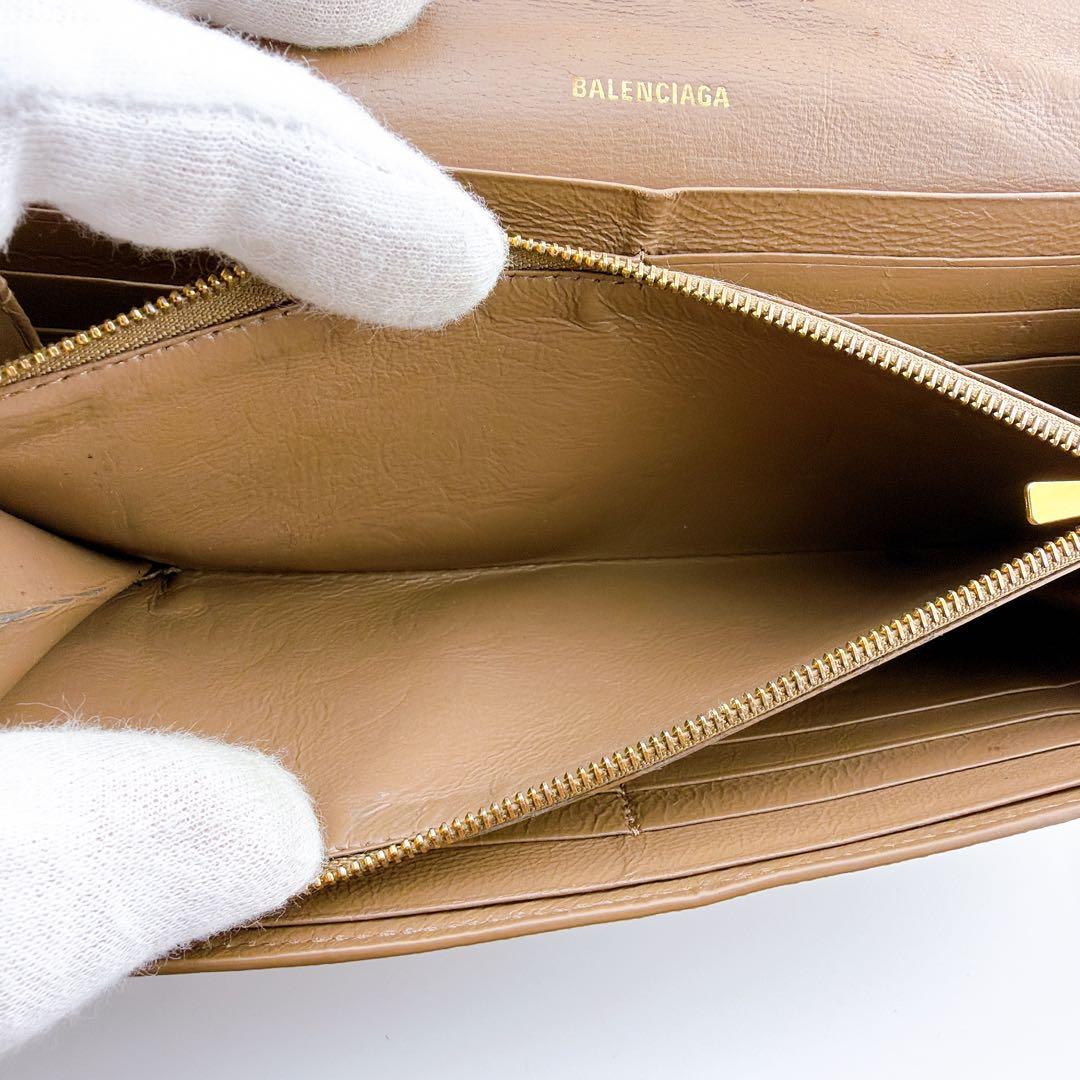 バレンシアガ BBモノグラム CASH フラップ 長財布 ウォレット650874