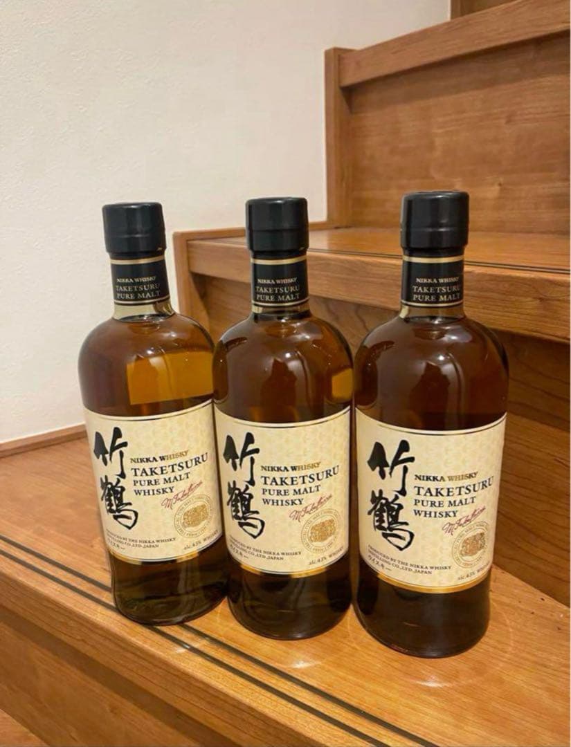 ニッカ　竹鶴　700ml Ｘ3本