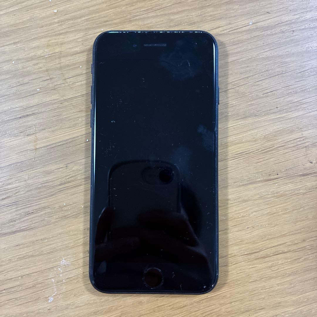 iPhoneSE 第三世代　64GB