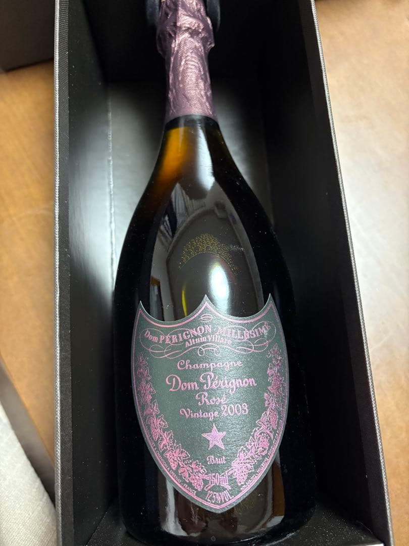 半額以下　正規品　2003年　ドンペリニオン　ロゼ　ミレジメ　ヴィンテージ