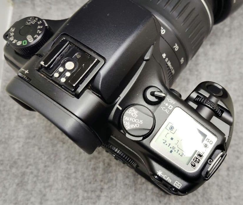 Canon EOS7 標準ズームレンズ付き　フィルムカメラ