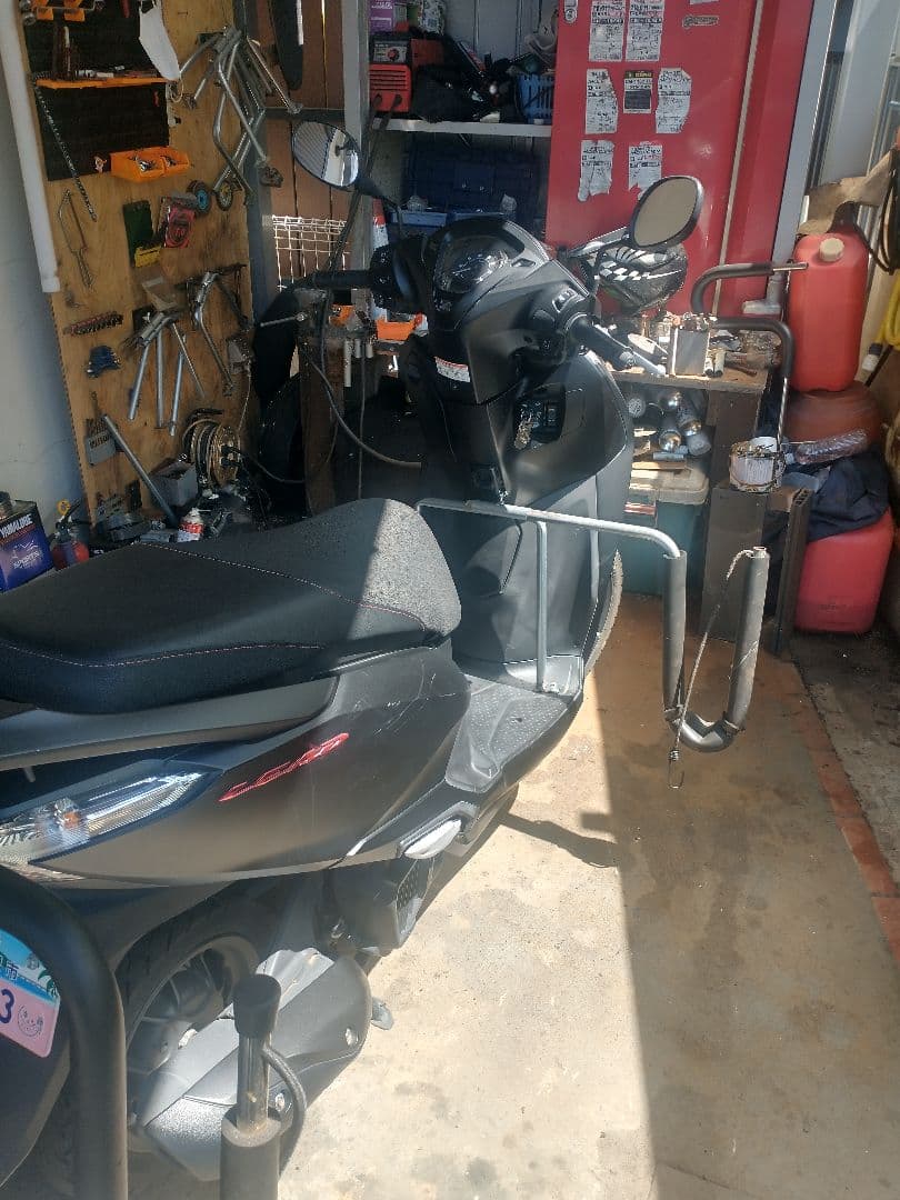 カブアドレスリードジャイロレッツ原付二種、原付スクーター用のサーフボードキャリア