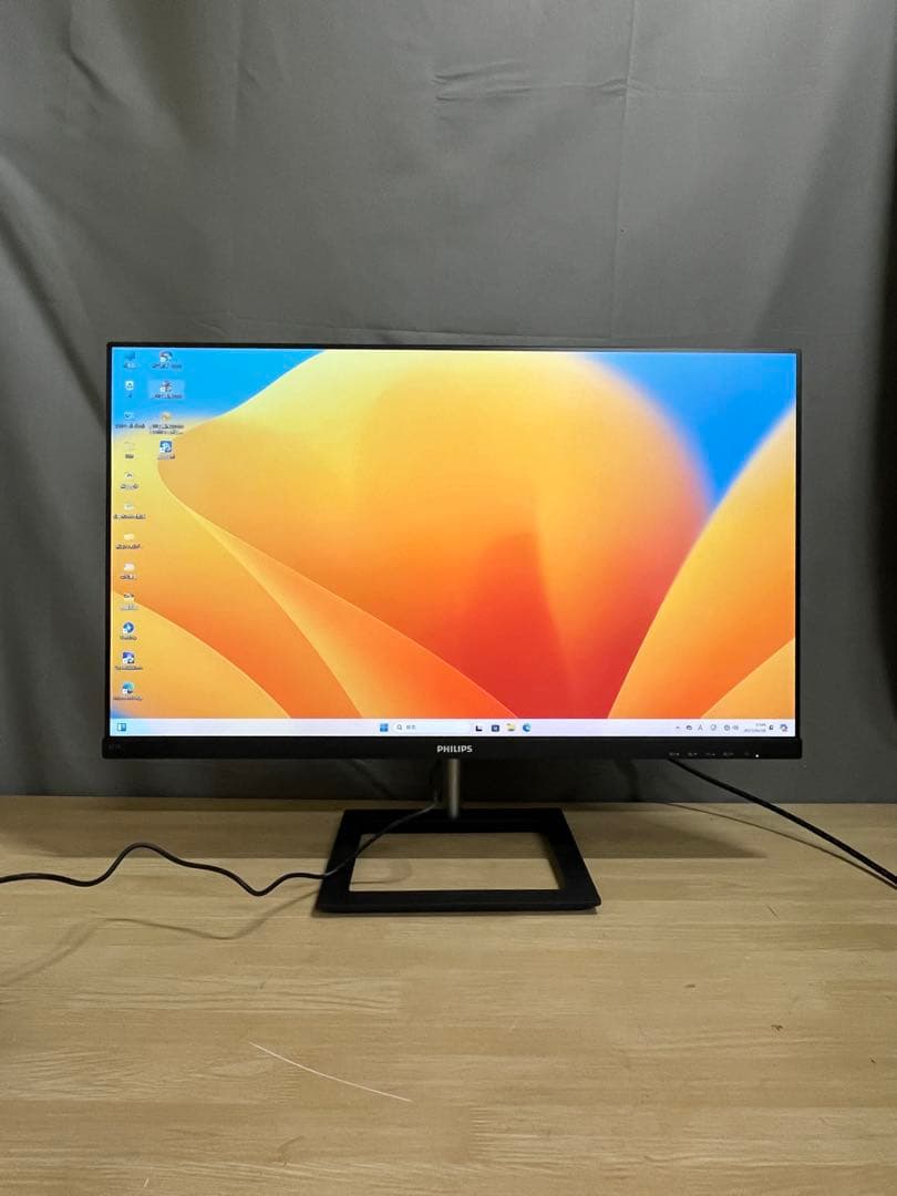 Philips 271E1 27インチ　IPSモニター