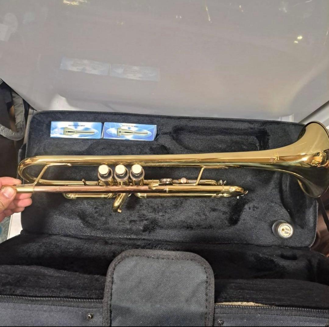 Walker トランペットTR-330EXマウスピース　ケースセットパズーモデル