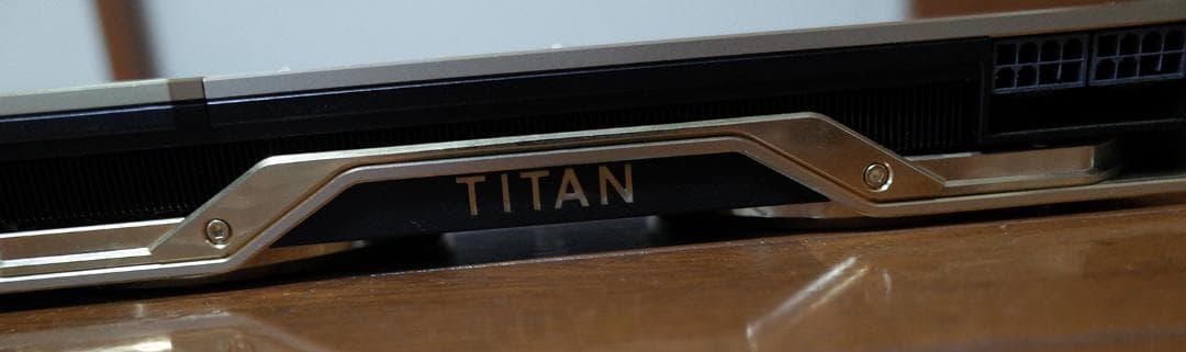 ど*売様 NVIDIA TITAN RTX グラフィックボード PCIExp 2