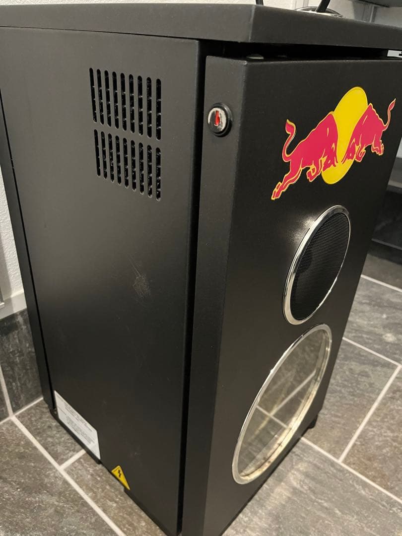 レア　レッドブルDJスピーカークーラー　Redbull冷蔵庫