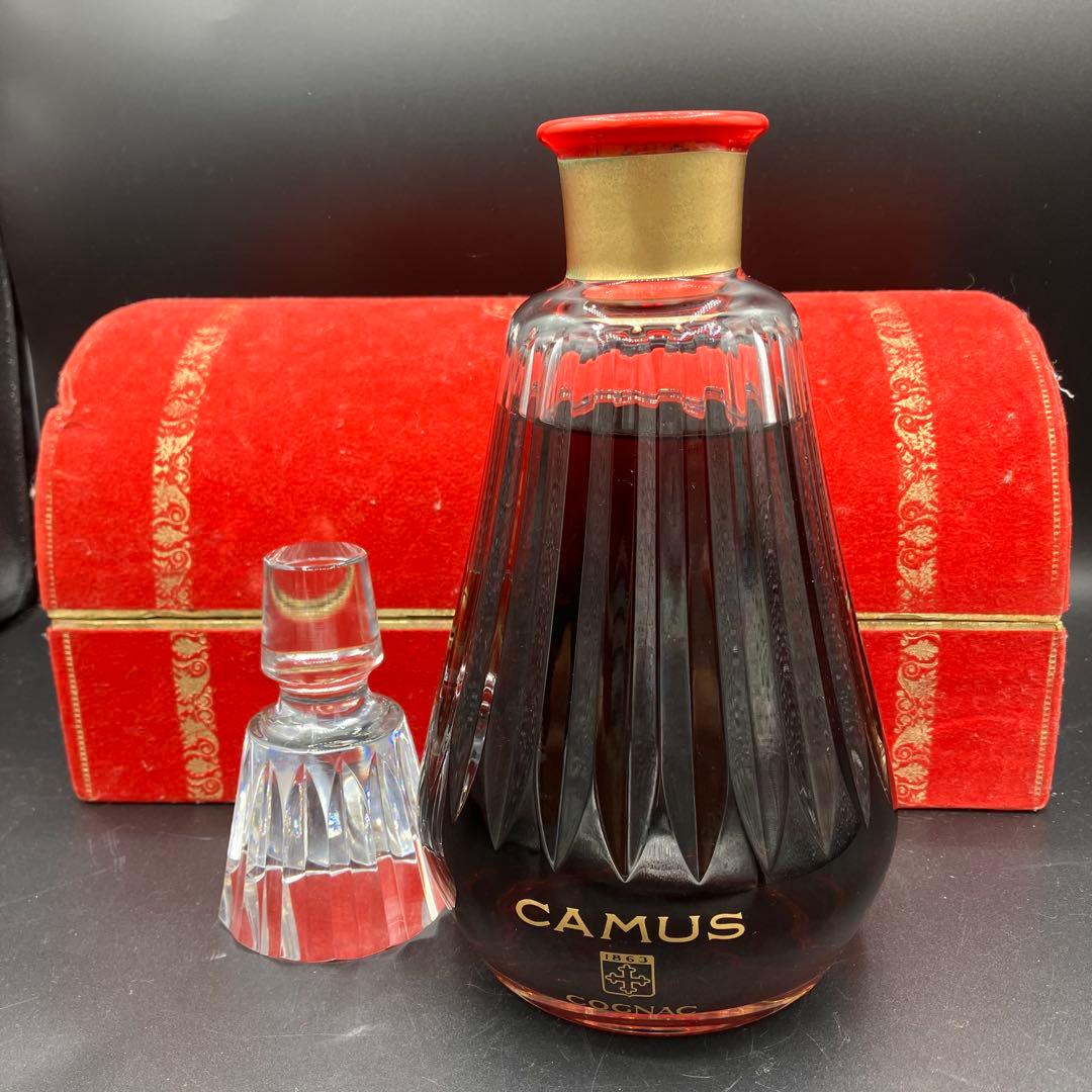 未開封 CAMUS カミュ バカラクリスタルボトル ブランデー