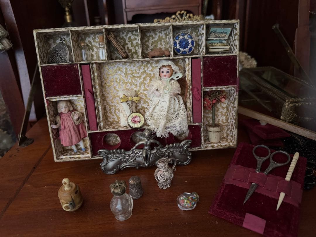 フランスアンティークメルスリー、ボックスのみドールプレゼンテーション