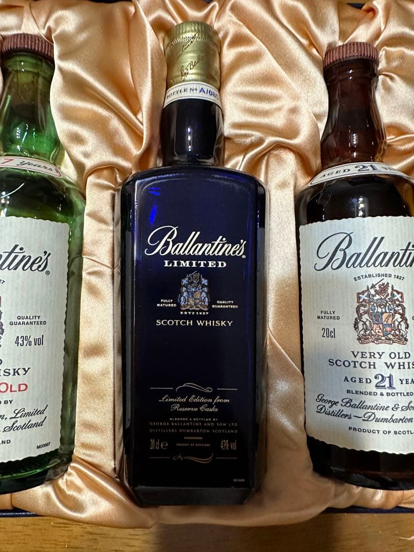 ウイスキー Ballantine's The Premium Collection