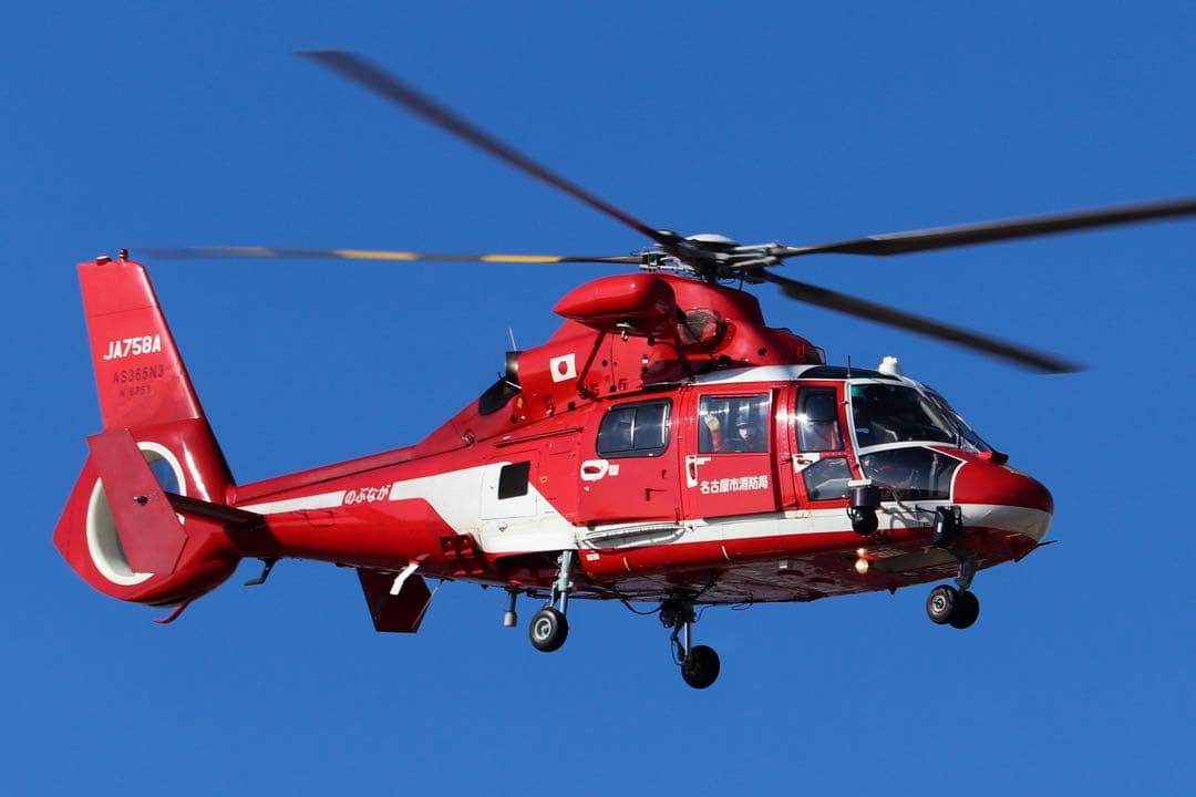 Canon kiss X9i標準＆望遠ダブルズームキッドセット