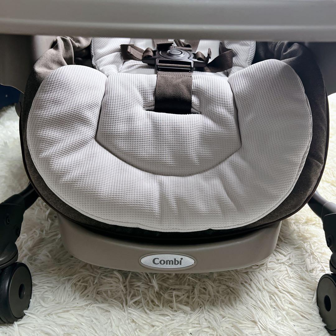 コンビ ネムリラ オートスウィング Simplight　電動ハイローチェア