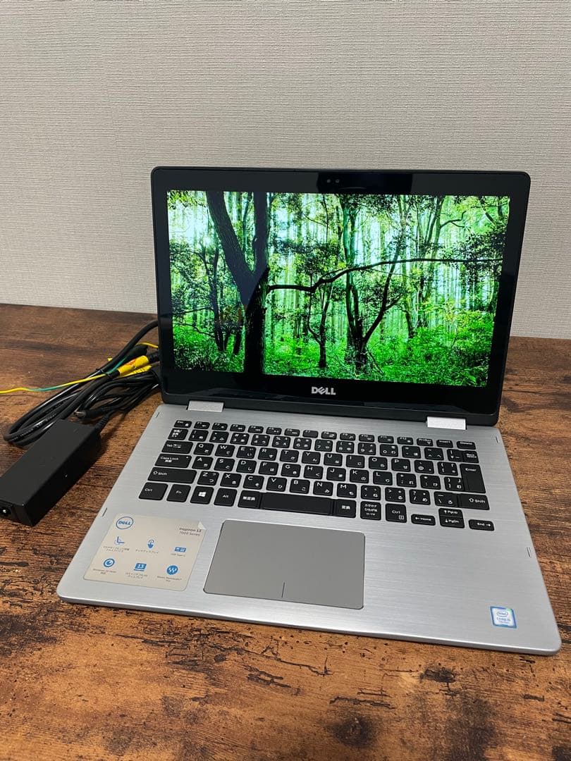 Dell Inspiron 13 2in1／Core i5／SSD256GB