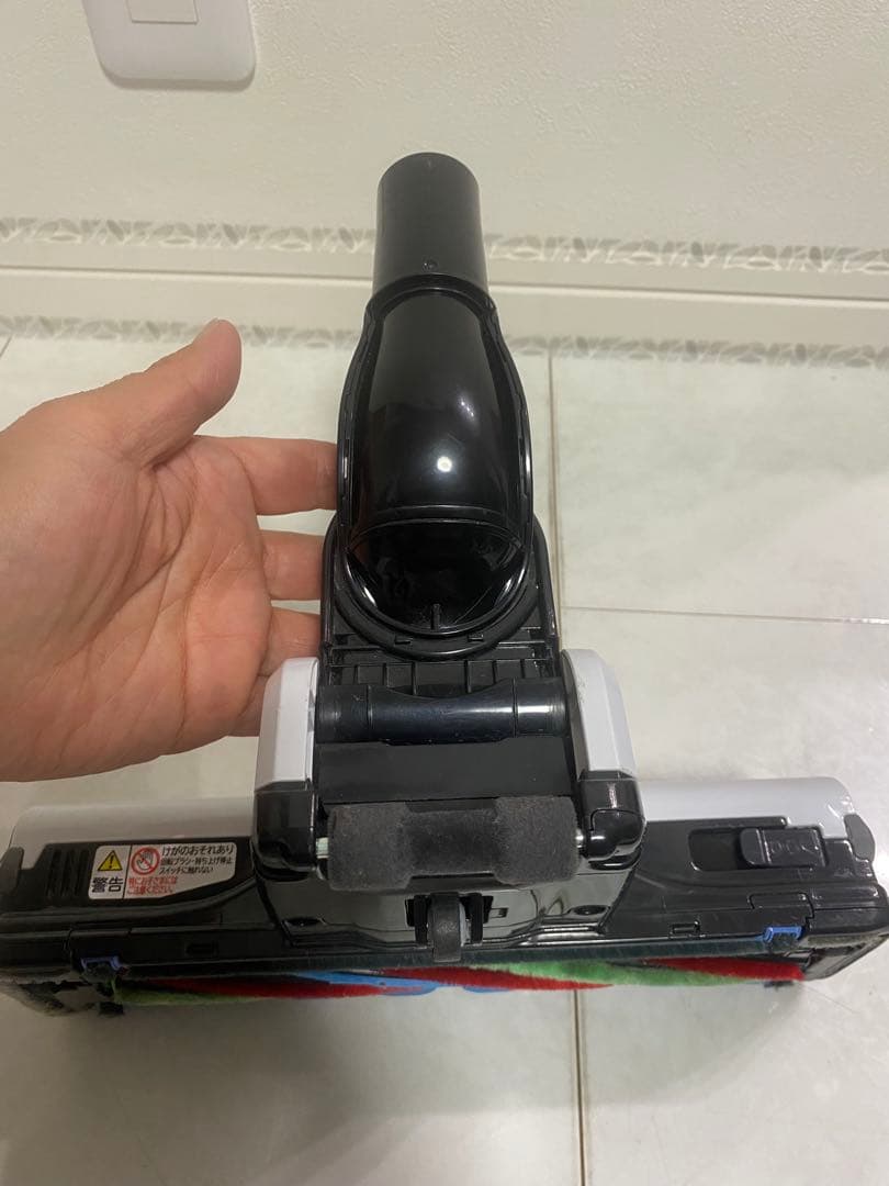 スタンド付き 日立 コードレススティッククリーナー PV-BHL1000J1