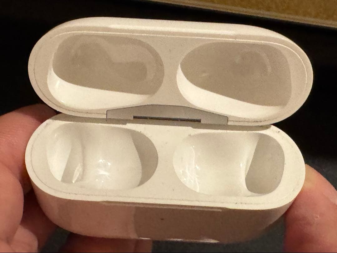 【美品】Apple Air Pods pro2 ⭐️メーカー保証2025年12月⭐️