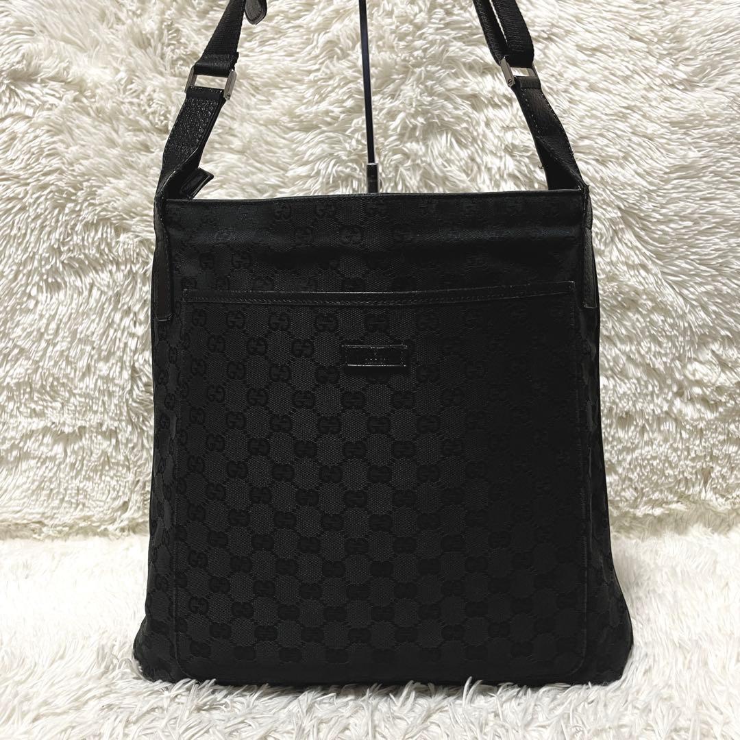 【美品】GUCCI グッチ　ショルダーバッグ　キャンバス　ブラック　黒　大容量