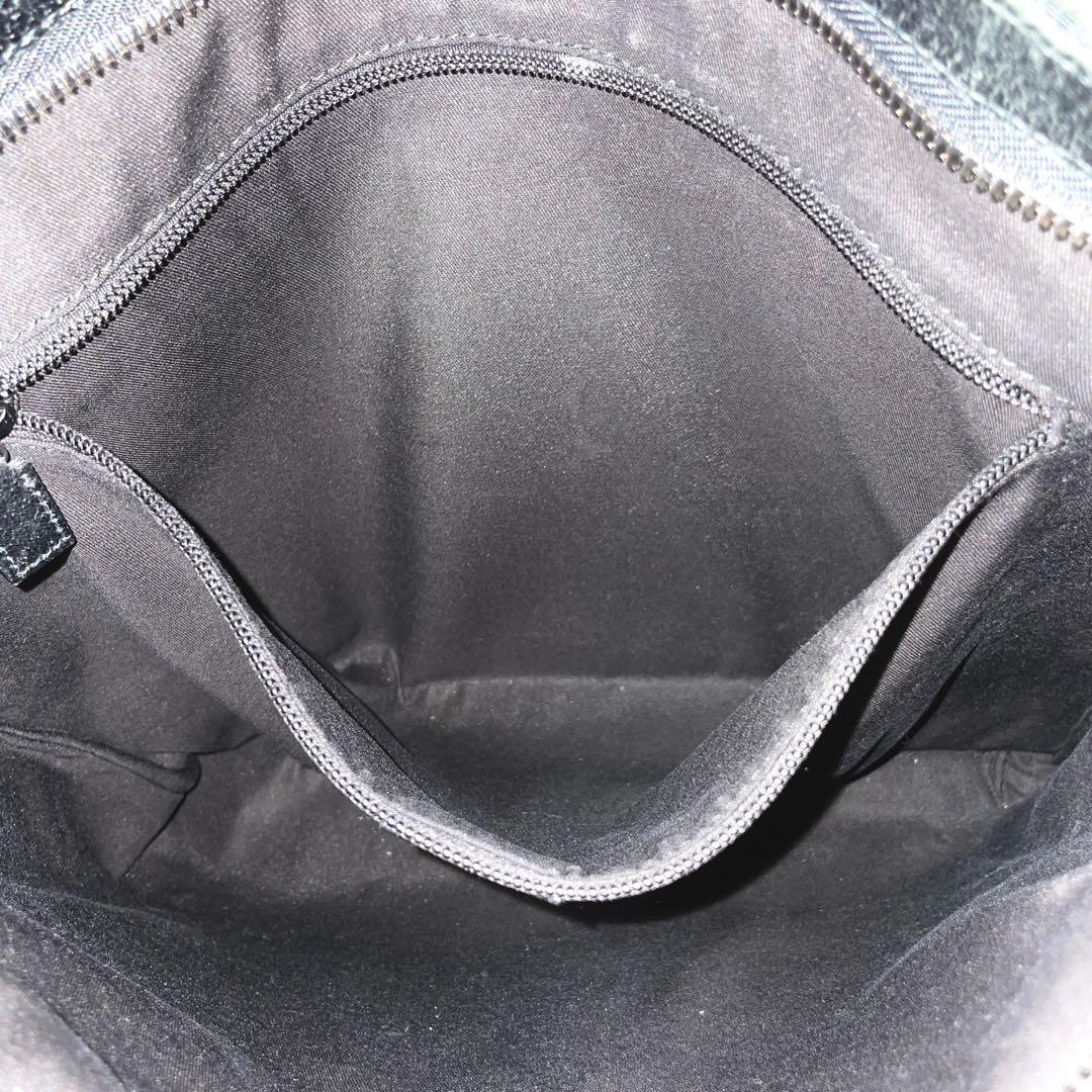 【美品】GUCCI グッチ　ショルダーバッグ　キャンバス　ブラック　黒　大容量