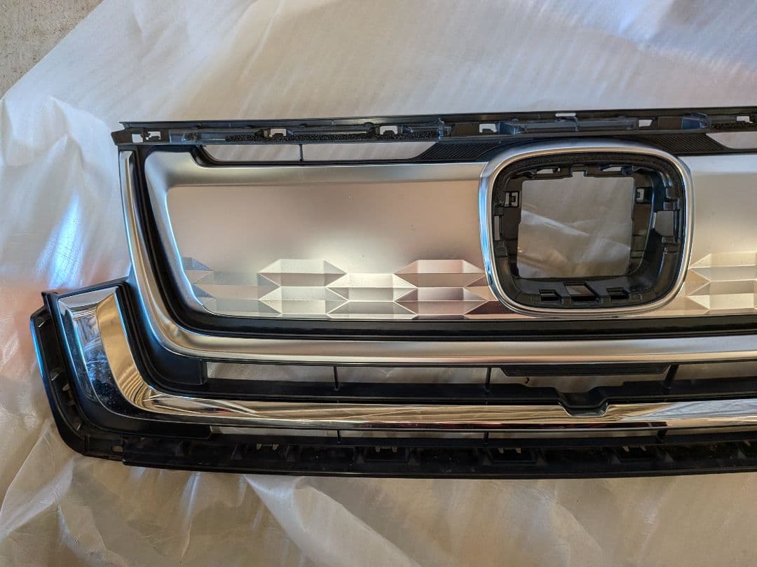 ステップワゴン フロントグリル プラチナクロームメッキ