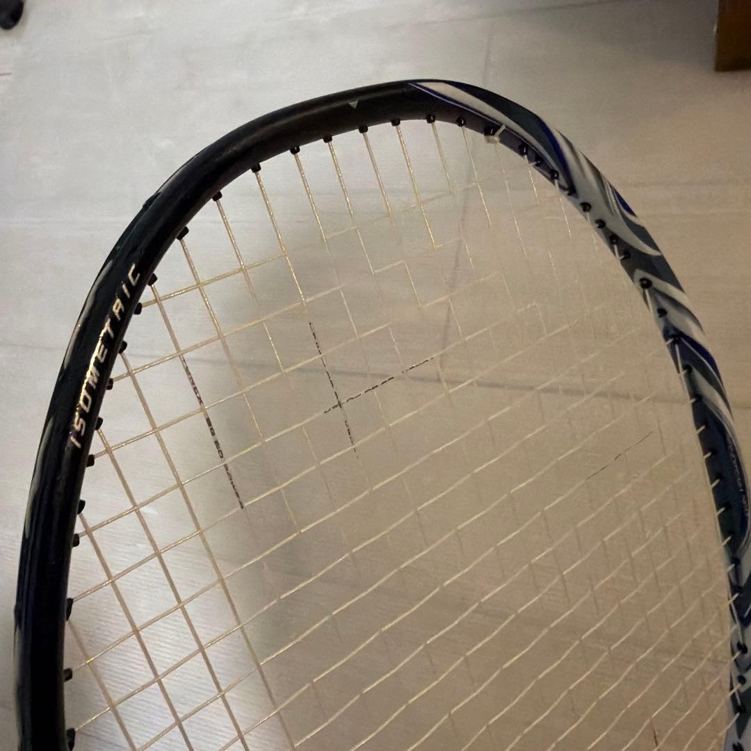 は*ま様 バドミントンラケット ストリング入り