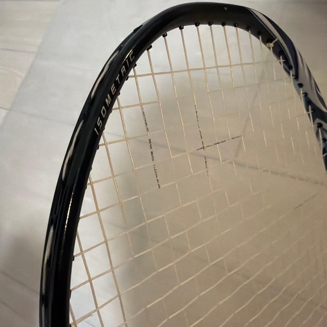 は*ま様 バドミントンラケット ストリング入り
