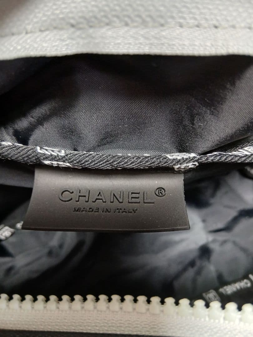 本日限定！CHANELボディバッグ ウエストポーチノベルティー