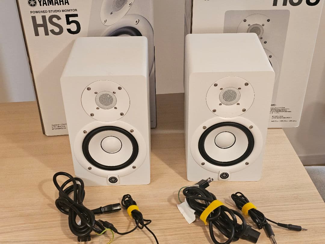 YAMAHA HS5 ホワイト ペア／原箱あり／電源・音声ケーブル付