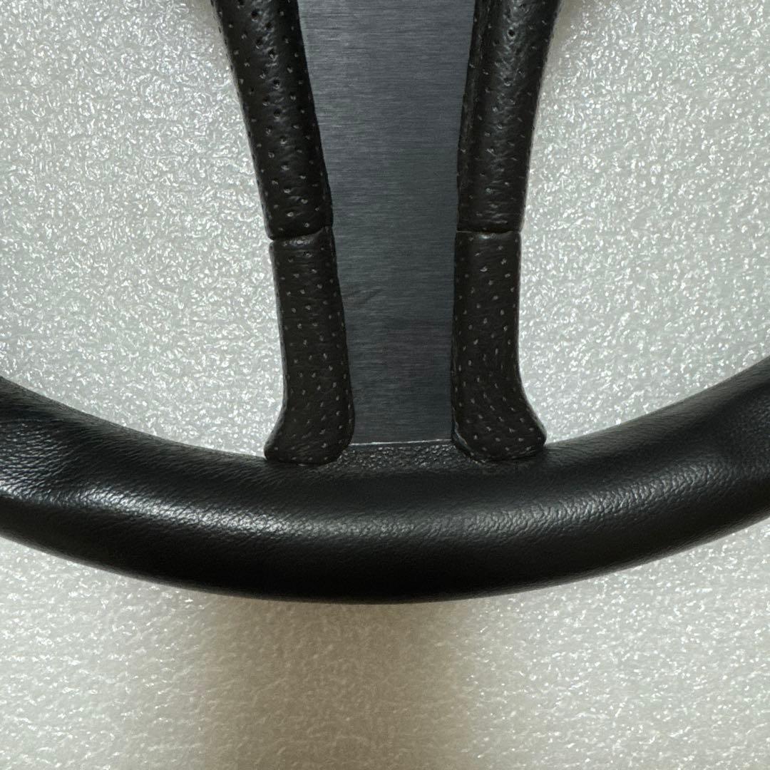 MOMO 360mm ステアリング