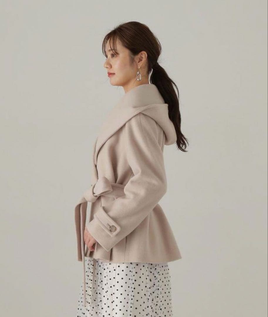 【新品未使用】プロポーションボディードレッシングショート丈ガウンコート（M）