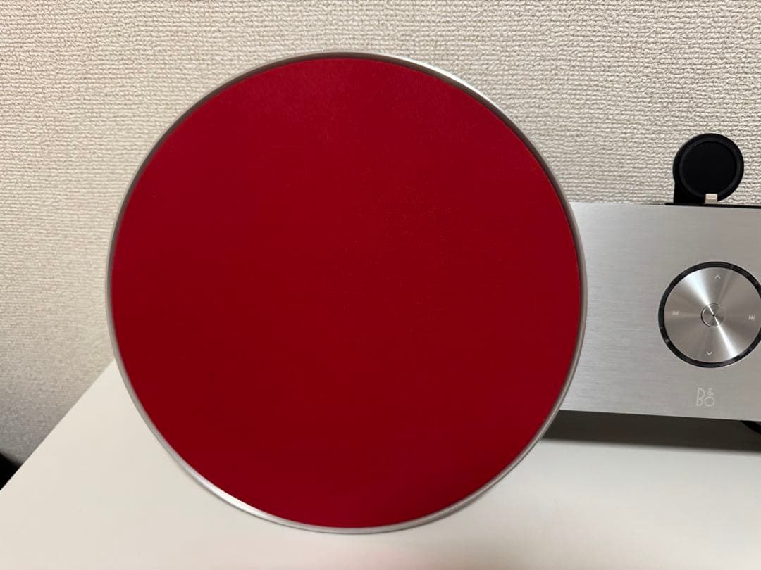 B&O BeoPlay A8 スピーカー