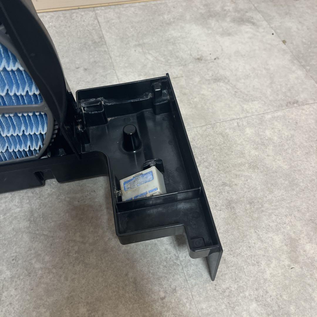 【良品】SHARP シャープ 空気清浄機 除湿機 加湿器 KC-HD70-W