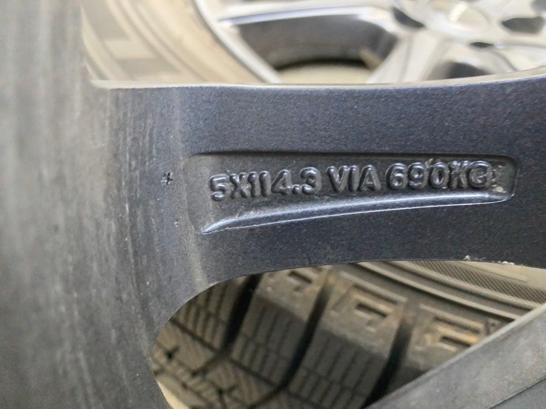 40ヴェルファイア／アルファード用 17インチスタッドレスホイールセット4本