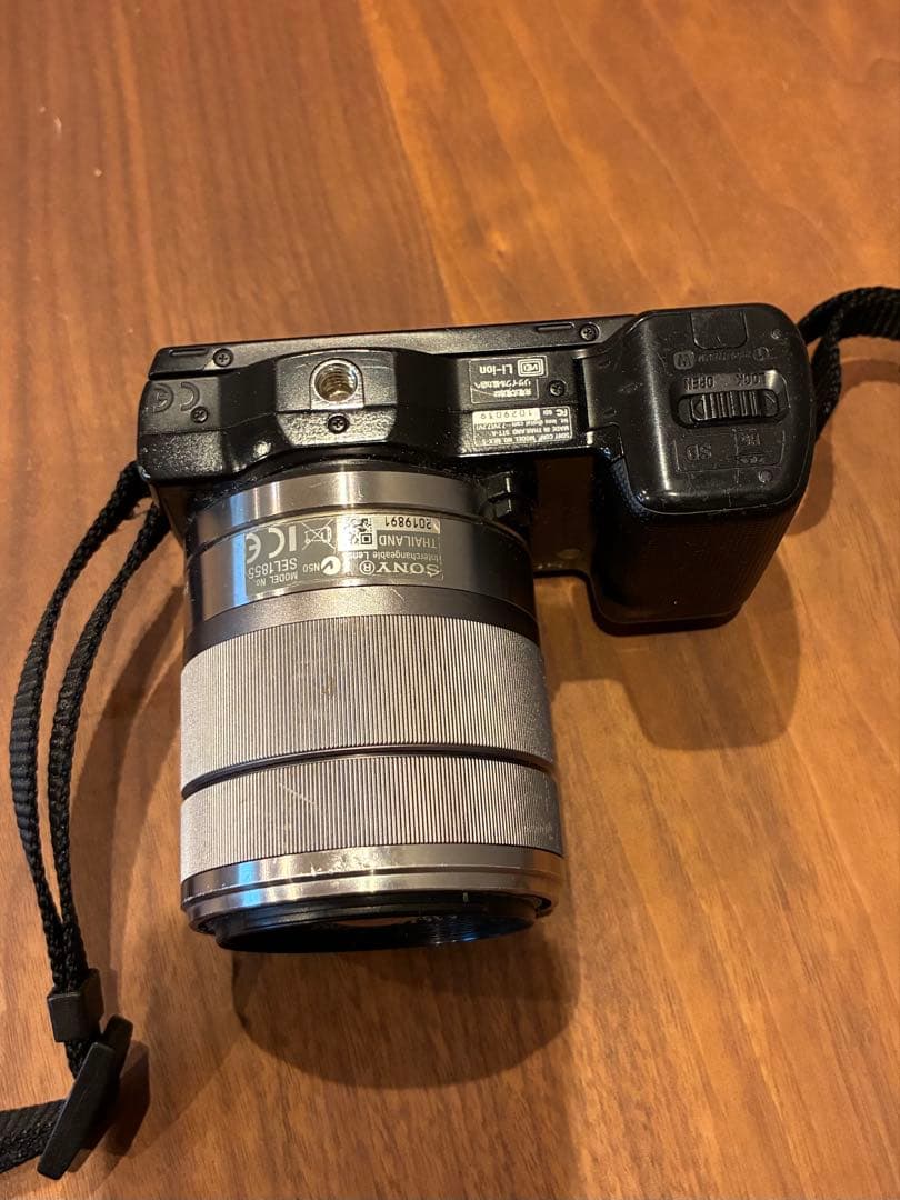 ゆ*中様 【値下げしました】ミラーレス一眼　Sony α NEX-5 デジカメ