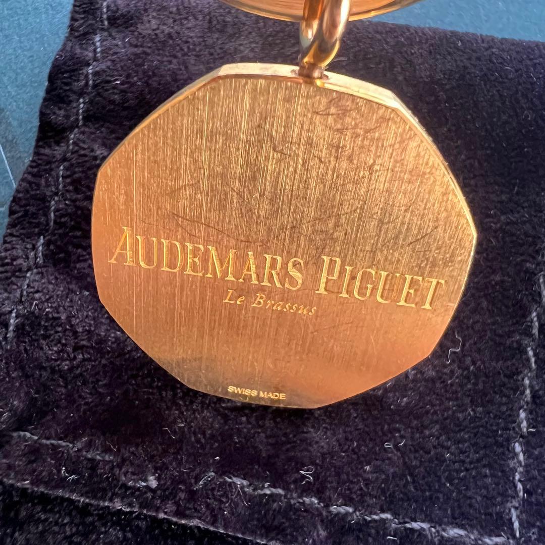 Audemars Piguet オーデマピゲ キーホルダー クロスクリーナー付き