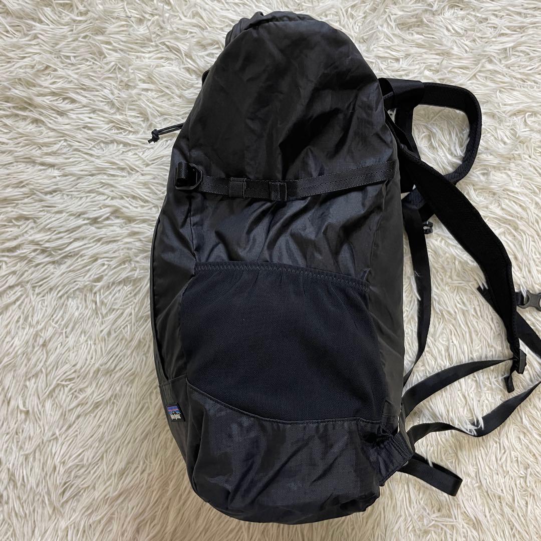 パタゴニア ライトウェイトトラベルトートバッグ ブラック