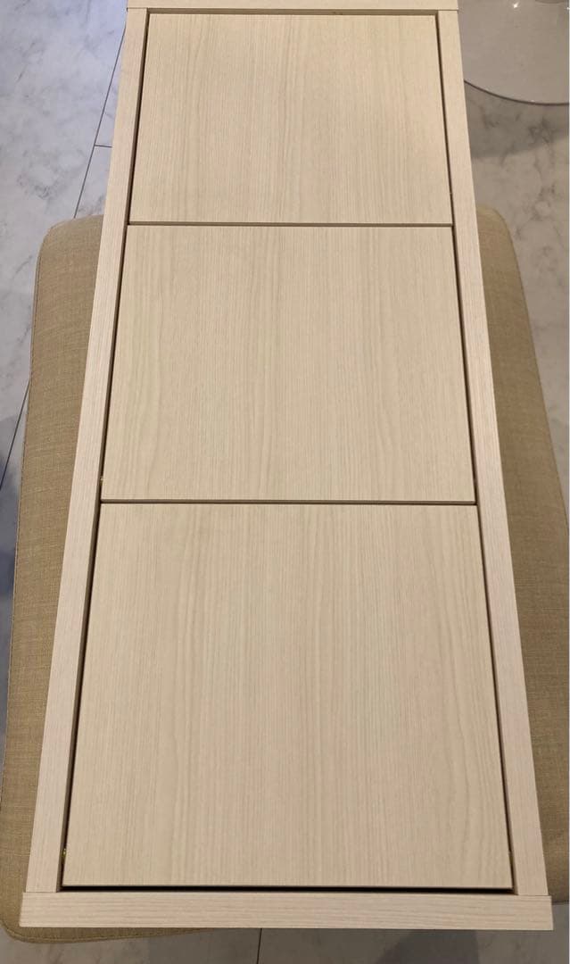 美品　ウォールラック　ウォールシェルフ　シンプル　ホワイトウッド　壁掛け