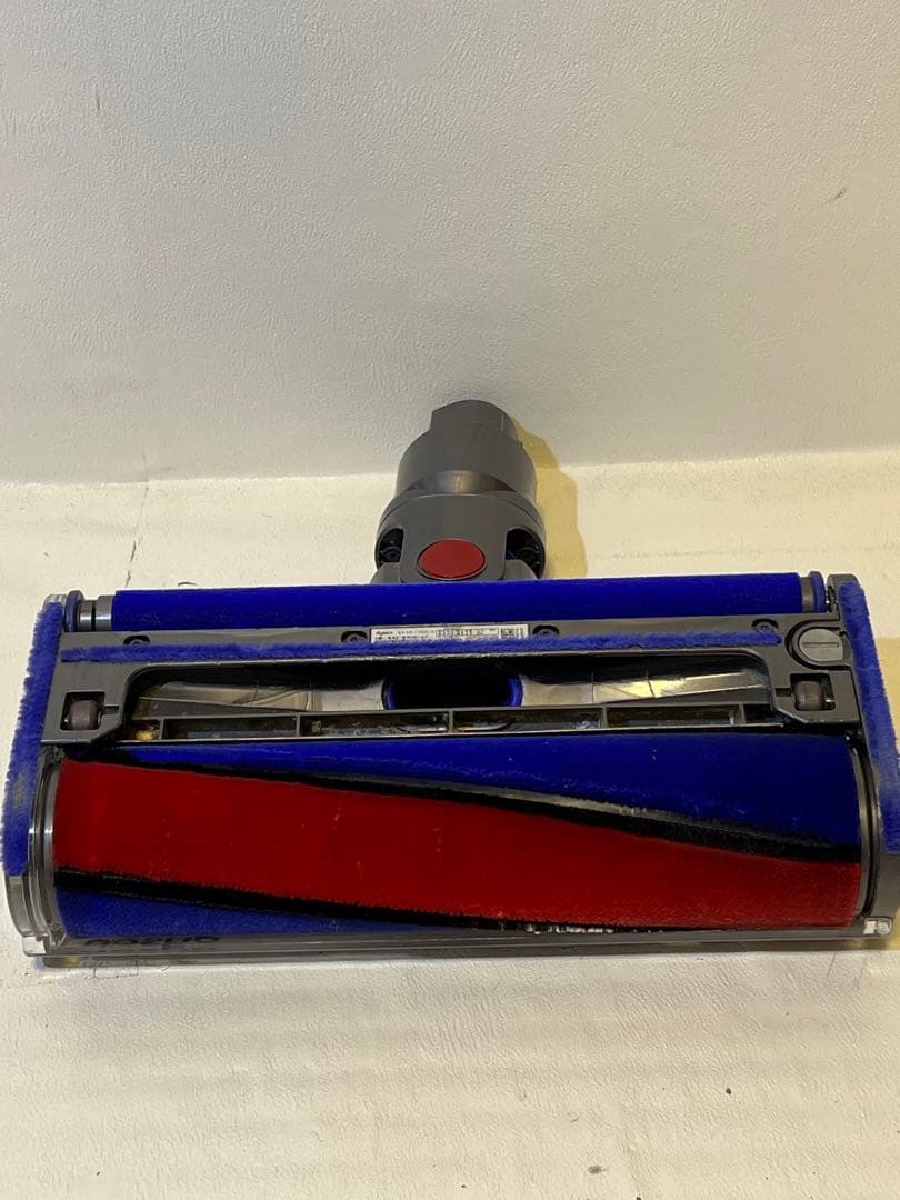 動作品ダイソンコードレス掃除機 dyson sv12 V10 zi