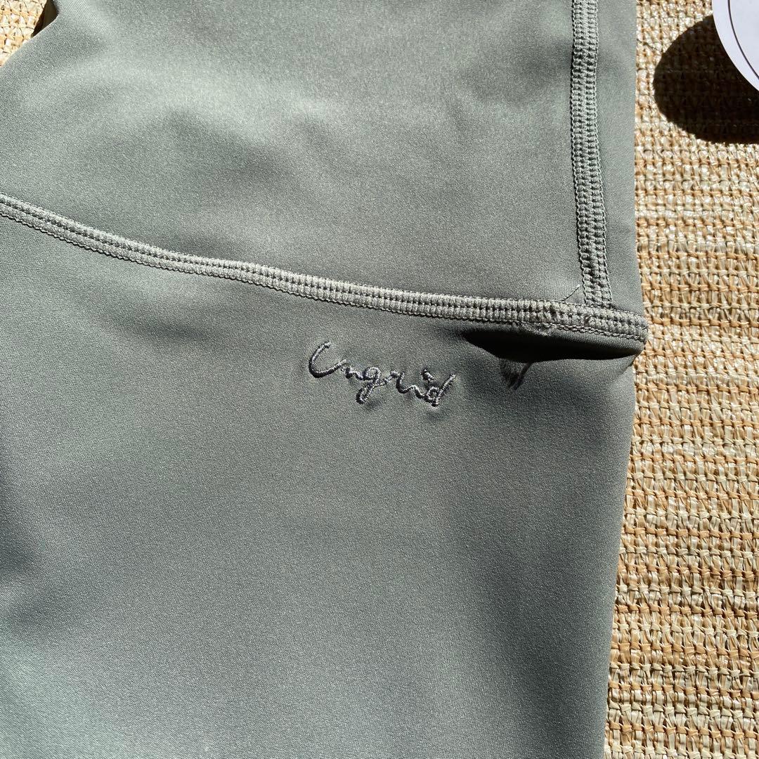 U-666★新品★ungrid ヨガ　M スポーツブラとレギンスセット