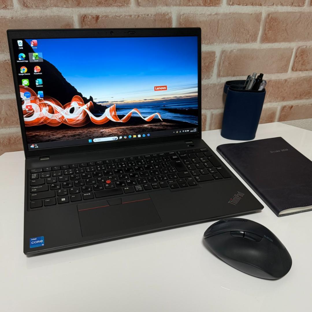 第12世代 Corei5 15.6インチ テンキー付き ThinkPad F94