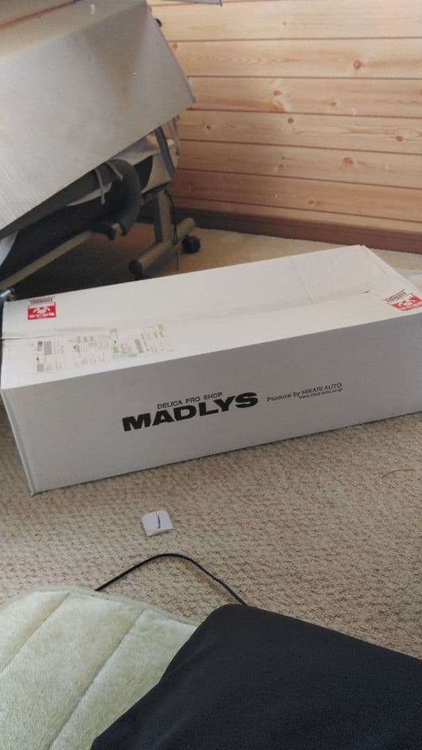 ＜価格20700円＞MADLYS ヘッドライトプロテクター