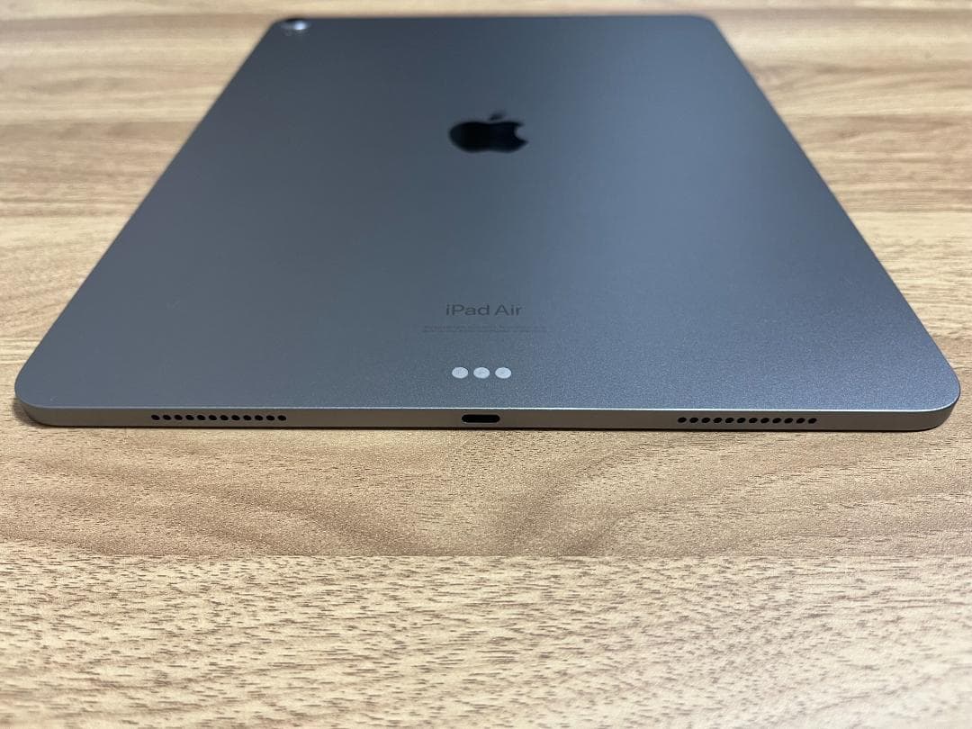 【美品】13インチiPad Air（M2）　初期設定済み