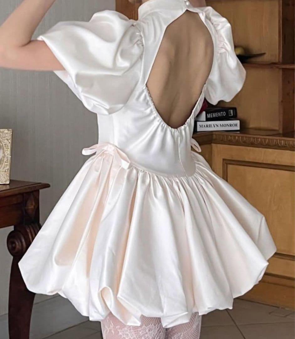 treat lirself サテンバルーンペプラムミニ ワンピース