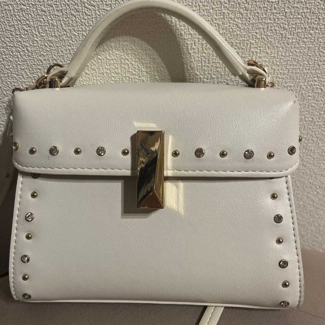 CELFORD セルフォード ビジュースタッズポシェット アイボリー