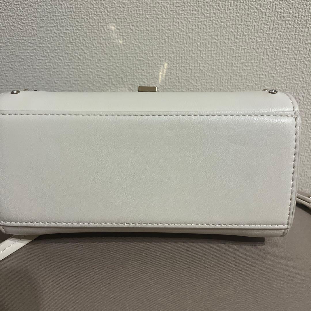 CELFORD セルフォード ビジュースタッズポシェット アイボリー