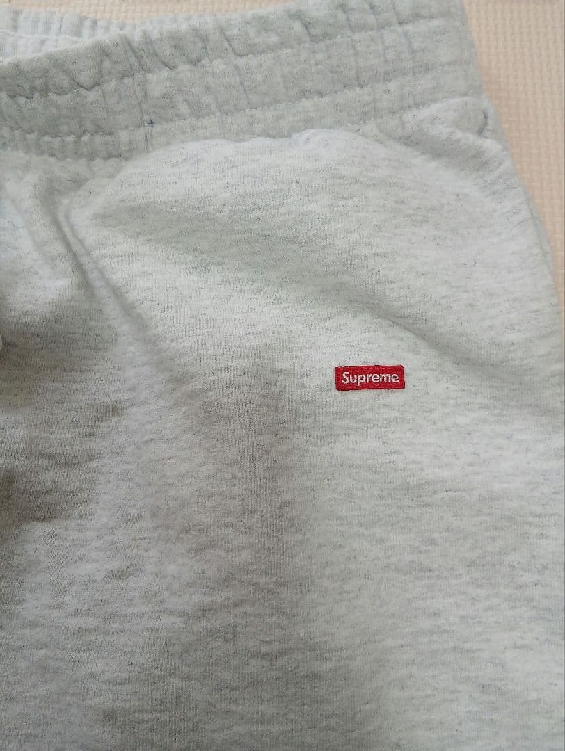 シュプリーム　Small Box Sweatshort