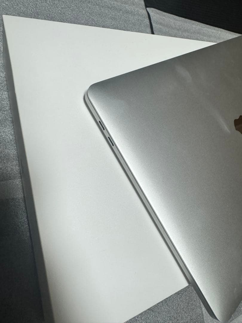 【11/22まで】M1 MacBook Pro 13インチ 2020 / 8GB