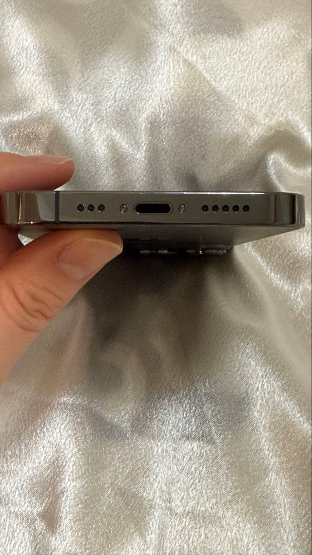 スマートフォン本体 Apple iPhone13Pro 1TB