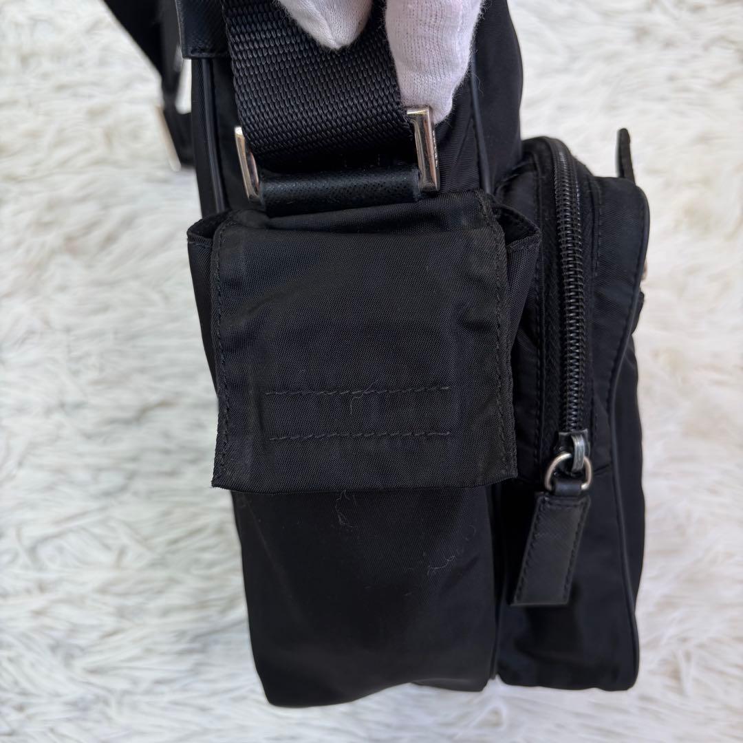 美品✨PRADA プラダ ショルダーバッグ サイドポケット archive 黒