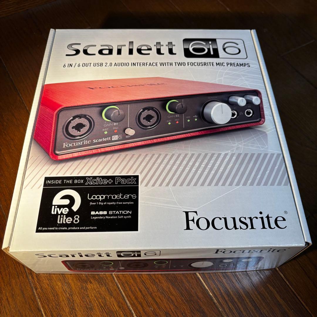 Focusrite Scarlett 6i6 オーディオインターフェイス