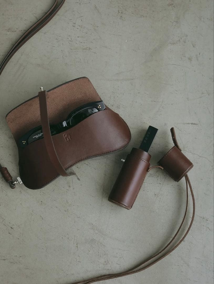 エトレ タンドレザーサングラスケース新品ブラウン