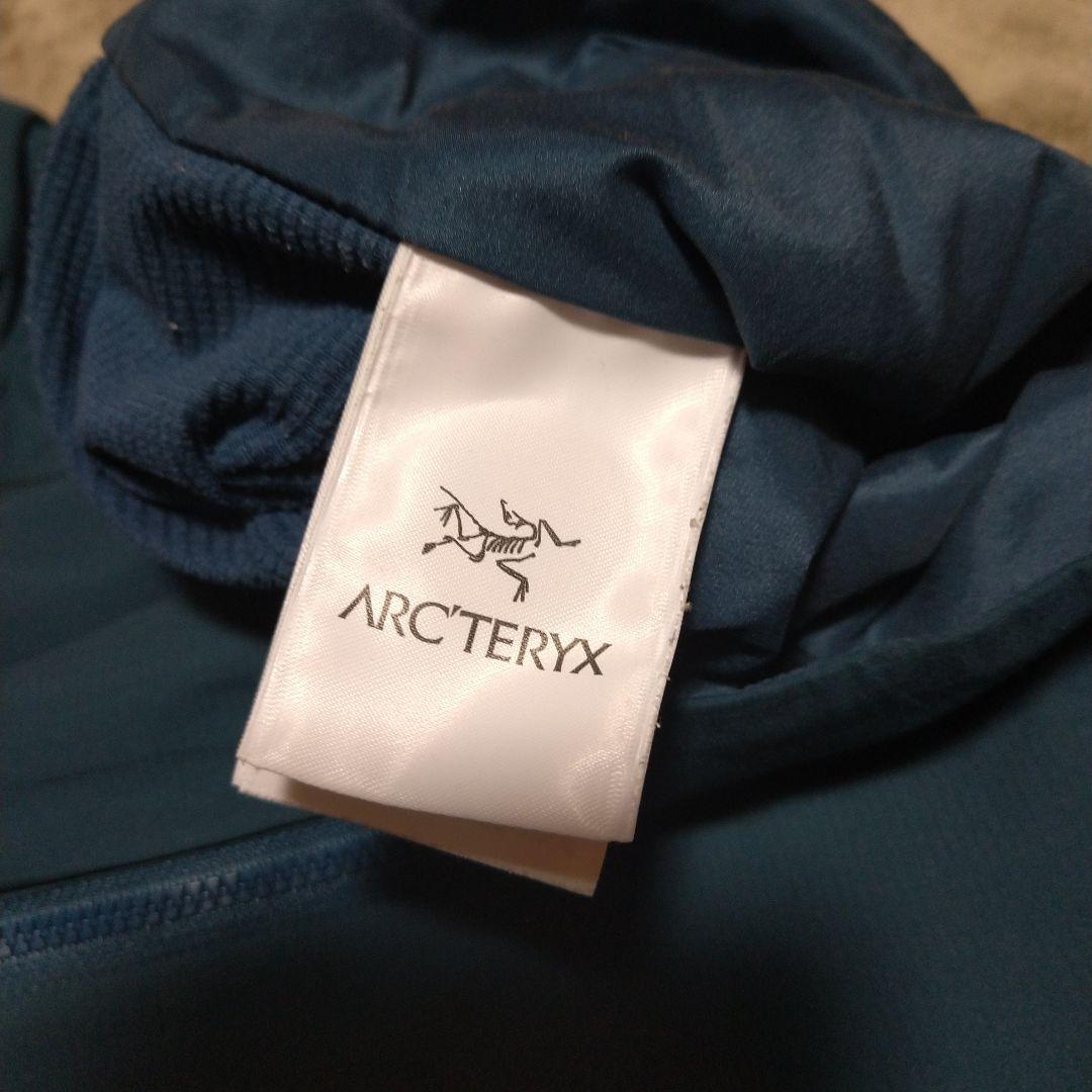 美品 ARC’TERYX アークテリクス ベストAtom メンズ サイズM